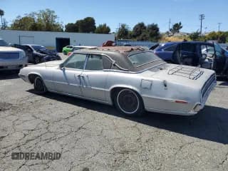 ✅ 1968 Ford Thunderbird • VIN: 8J87N133939 • Лот: 69866095. Опубликован ранее на Copart с пробегом 50 352 миль. Бесплатный доступ к архиву аукционных продаж из США и подробный отчёт об истории автомобиля на DreamBid. Изображение 2.