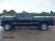 ✅ 2017 GMC Sierra 2500HD Denali • VIN: 1GT12UEY2HF246271 • Лот: 43504990. Опубликован ранее на IAAI с пробегом 115 762 миль. Бесплатный доступ к архиву аукционных продаж из США и подробный отчёт об истории автомобиля на DreamBid. Изображение 14.