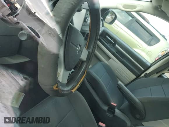 2010 Dodge Grand Caravan SE with VIN 2D4RN4DE7AR264316, listed as a Copart auction lot 88343745 with Not provided miles and Salvage title. Bid and sale history available at DreamBid. Image 8.