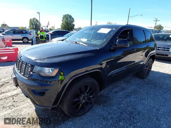 ✅ 2018 Jeep Grand Cherokee Altitude • VIN: 1C4RJFAG1JC138570 • Lot: 43538168. Wystawiony na IAAI z przebiegiem 173 818 mil. Bezpłatny archiwum sprzedaży aukcyjnych z USA i szczegółowy raport historii pojazdu na DreamBid. Zdjęcie 2.