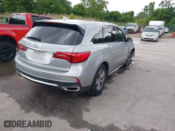 ✅ 2020 Acura MDX • VIN: 5J8YD4H30LL051645 • Лот: 42341482. Опубликован ранее на IAAI с пробегом 78 344 миль. Бесплатный доступ к архиву аукционных продаж из США и подробный отчёт об истории автомобиля на DreamBid. Изображение 4.