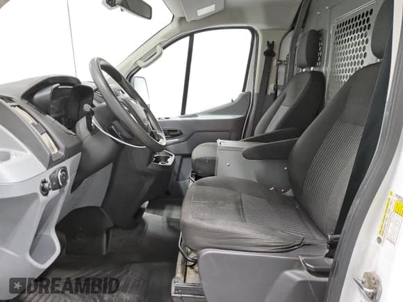 ✅ 2017 Ford Transit • VIN: 1FTYE1ZM0HKB35141 • Lot: 66254285. Wystawiony na Copart z przebiegiem 173 002 mil. Bezpłatny archiwum sprzedaży aukcyjnych z USA i szczegółowy raport historii pojazdu na DreamBid. Zdjęcie 7.