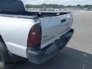 ✅ 2005 Toyota Tacoma • VIN: 5TENX22N25Z141925 • Lot: 43434810. Listed on IAAI with Not provided. Free auction sales archive from the USA and detailed vehicle history report at DreamBid. Image 12.