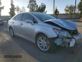 ✅ 2010 Lexus HS 250h • VIN: JTHBB1BA2A2001136 • Лот: 79146324. Опубликован ранее на Copart с пробегом 123 623 миль. Бесплатный доступ к архиву аукционных продаж из США и подробный отчёт об истории автомобиля на DreamBid. Изображение 4.