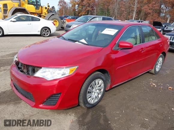 ✅ 2013 Toyota Camry LE • VIN: 4T1BF1FK3DU647315 • Лот: 43606152. Опубликован ранее на IAAI с пробегом 204 498 миль. Бесплатный доступ к архиву аукционных продаж из США и подробный отчёт об истории автомобиля на DreamBid. Изображение 17.