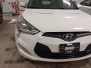 ✅ 2013 Hyundai Veloster w/Black Int • VIN: KMHTC6AD1DU109361 • Lot: 41101157. Wystawiony na IAAI z przebiegiem 119 386 mil. Bezpłatny archiwum sprzedaży aukcyjnych z USA i szczegółowy raport historii pojazdu na DreamBid. Zdjęcie 18.