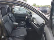 ✅ 2020 Mitsubishi Outlander SE • VIN: JA4AD3A37LZ004298 • Lot: 42496775. Listed on IAAI with 64,903 mi. Free auction sales archive from the USA and detailed vehicle history report at DreamBid. Image 5.