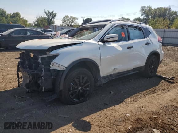 ✅ 2017 Nissan Rogue SV • VIN: 5N1AT2MV6HC752739 • Lot: 81935105. Listed on Copart with Not provided. Free auction sales archive from the USA and detailed vehicle history report at DreamBid. Image 1.