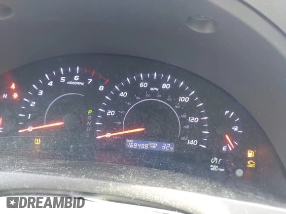 ✅ 2010 Toyota Camry LE • VIN: 4T4BF3EKXAR064836 • Лот: 43736500. Опубликован ранее на IAAI с пробегом 169 498 миль. Бесплатный доступ к архиву аукционных продаж из США и подробный отчёт об истории автомобиля на DreamBid. Изображение 7.