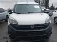 ✅ 2017 Ram ProMaster City Cargo Tradesman • VIN: ZFBERFAB4H6F01793 • Lot: 43700619. Wystawiony na IAAI z przebiegiem 132 702 mil. Bezpłatny archiwum sprzedaży aukcyjnych z USA i szczegółowy raport historii pojazdu na DreamBid. Zdjęcie 12.