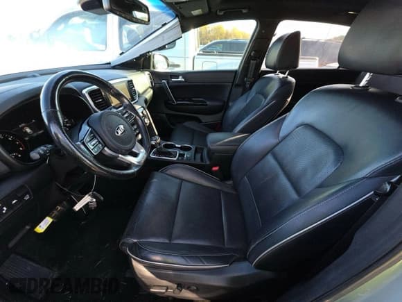 ✅ 2020 Kia Sportage SX Turbo • VIN: KNDPR3A66L7768408 • Lot: 92360885. Wystawiony na Copart z przebiegiem 152 008 mil. Bezpłatny archiwum sprzedaży aukcyjnych z USA i szczegółowy raport historii pojazdu na DreamBid. Zdjęcie 5.