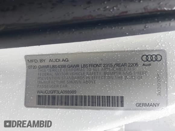 ✅ 2020 Audi A3 Premium Plus • VIN: WAUCUGFF3LA098989 • Lot: 42431436. Wystawiony na IAAI z przebiegiem 47 791 mil. Bezpłatny archiwum sprzedaży aukcyjnych z USA i szczegółowy raport historii pojazdu na DreamBid. Zdjęcie 9.