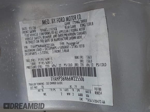 ✅ 2006 Ford Focus SE • VIN: 1FAHP36N66W225506 • Lot: 42337549. Wystawiony na IAAI z przebiegiem 206 171 mil. Bezpłatny archiwum sprzedaży aukcyjnych z USA i szczegółowy raport historii pojazdu na DreamBid. Zdjęcie 9.