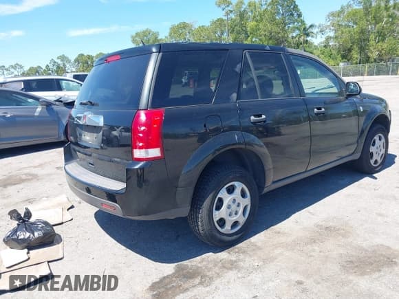 ✅ 2006 Saturn VUE • VIN: 5GZCZ33D66S838239 • Lot: 41863674. Wystawiony na IAAI z przebiegiem 145 785 mil. Bezpłatny archiwum sprzedaży aukcyjnych z USA i szczegółowy raport historii pojazdu na DreamBid. Zdjęcie 4.