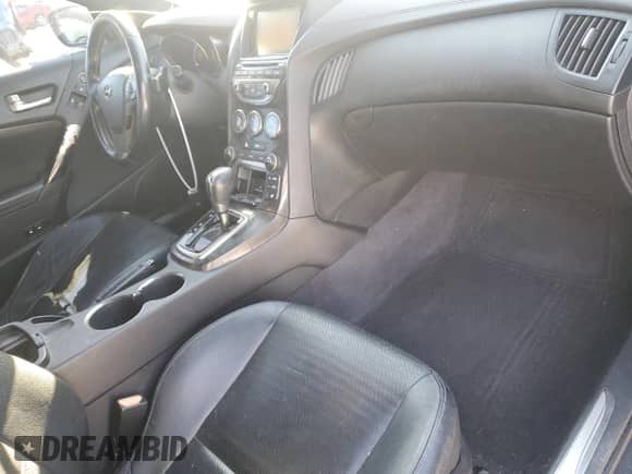 2013 Hyundai Genesis Coupe Track с VIN KMHHU6KJ8DU108702, выставлен на аукционе Copart как лот 87844495 с пробегом 108 385 миль миль и Чистый • Clean title. История ставок и продаж доступна на DreamBid. Изображение 8.