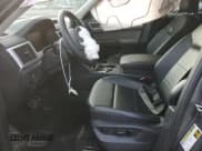 ✅ 2022 Volkswagen Atlas SE • VIN: 1V2LP2CA0NC533687 • Lot: 86780894. Wystawiony na Copart z przebiegiem 117 271 mil. Bezpłatny archiwum sprzedaży aukcyjnych z USA i szczegółowy raport historii pojazdu na DreamBid. Zdjęcie 7.