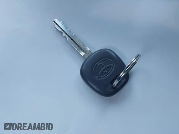 ✅ 2011 Toyota RAV4 Sport • VIN: 2T3RK4DV5BW037896 • Lot: 43493415. Listed on IAAI with 249,025 mi. Free auction sales archive from the USA and detailed vehicle history report at DreamBid. Image 11.