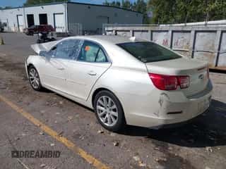 2013 Chevrolet Malibu LT z VIN 1G11E5SA8DF341943, wystawiony jako IAAI lot #43348825 z przebiegiem Nie podano mil oraz . Historia ofert i sprzedaży dostępna na DreamBid. Obrazek 3.