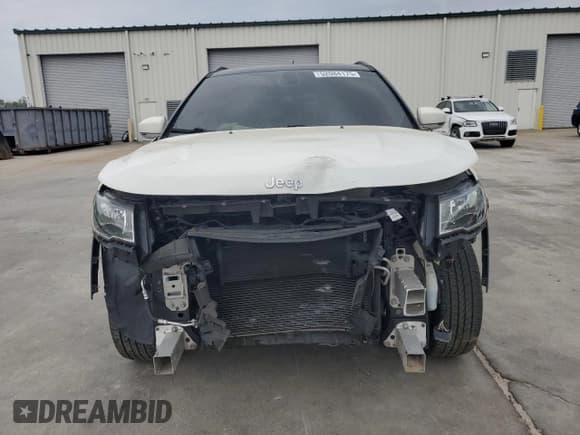 ✅ 2018 Jeep Compass Limited • VIN: 3C4NJDCB3JT234337 • Lot: 52084175. Listed on Copart with 77,073 mi. Free auction sales archive from the USA and detailed vehicle history report at DreamBid. Image 5.