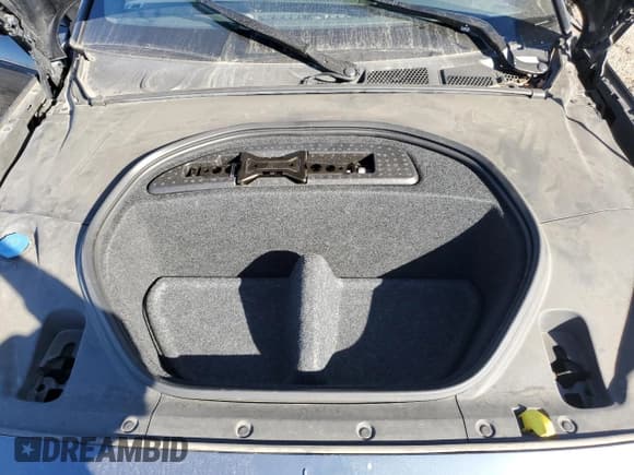 ✅ 2021 Polestar 2 Launch Edition • VIN: LPSED3KA6ML016587 • Lot: 79873454. Wystawiony na Copart z przebiegiem Nie podano. Bezpłatny archiwum sprzedaży aukcyjnych z USA i szczegółowy raport historii pojazdu na DreamBid. Zdjęcie 11.