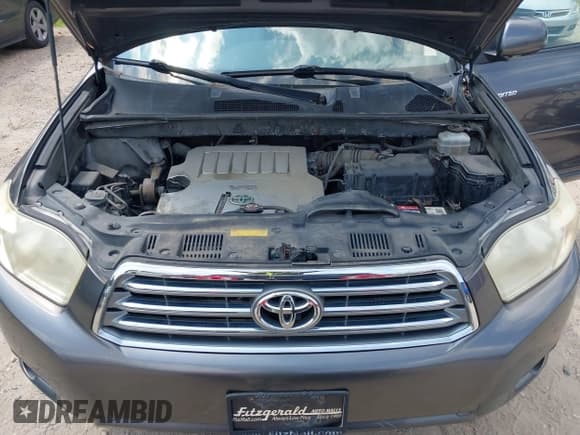 ✅ 2010 Toyota Highlander Limited • VIN: JTEDK3EH2A2154190 • Lot: 42833016. Listed on IAAI with 183,363 mi. Free auction sales archive from the USA and detailed vehicle history report at DreamBid. Image 10.