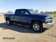 ✅ 2019 Chevrolet Silverado 1500 LT • VIN: 2GCVKPEC1K1114365 • Lot: 77157034. Wystawiony na Copart z przebiegiem 90 077 mil. Bezpłatny archiwum sprzedaży aukcyjnych z USA i szczegółowy raport historii pojazdu na DreamBid. Zdjęcie 4.