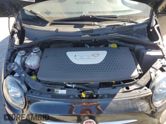 ✅ 2017 FIAT 500e • VIN: 3C3CFFGE6HT549530 • Лот: 89887285. Опубликован ранее на Copart с пробегом 45 192 миль. Бесплатный доступ к архиву аукционных продаж из США и подробный отчёт об истории автомобиля на DreamBid. Изображение 11.