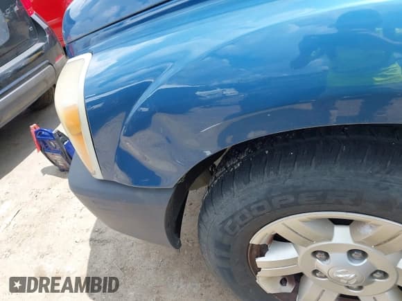 ✅ 2005 Dodge Durango SXT • VIN: 1D4HB38N95F575185 • Лот: 42680439. Опубликован ранее на IAAI с пробегом 201 781 миль. Бесплатный доступ к архиву аукционных продаж из США и подробный отчёт об истории автомобиля на DreamBid. Изображение 12.