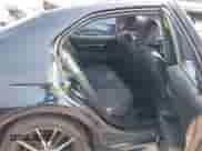 2021 Toyota Camry SE with VIN 4T1T11BKXMU042040, listed as a IAAI auction lot 42879951 with 35,130 mi miles and . Bid and sale history available at DreamBid. Image 8.