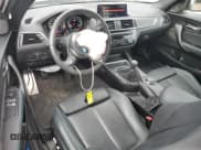 ✅ 2018 BMW M2 • VIN: WBS1J5C58J7B61965 • Lot: 63543004. Wystawiony na Copart z przebiegiem 9 663 mil. Bezpłatny archiwum sprzedaży aukcyjnych z USA i szczegółowy raport historii pojazdu na DreamBid. Zdjęcie 8.