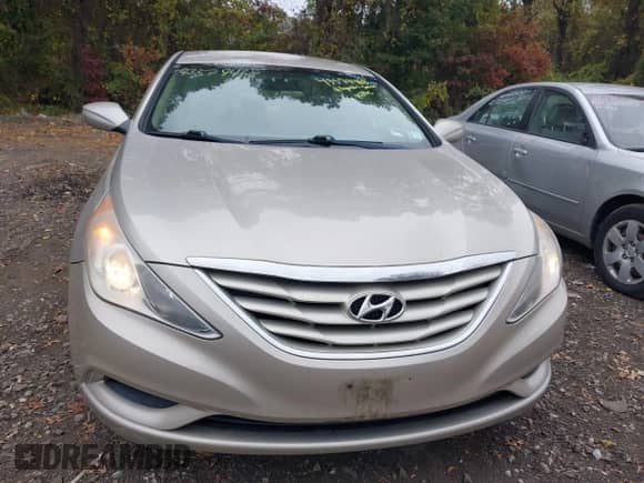 2011 Hyundai Sonata GLS with VIN 5NPEB4AC1BH089051, listed as a IAAI auction lot 43579468 with 108,530 mi miles and . Bid and sale history available at DreamBid. Image 6.