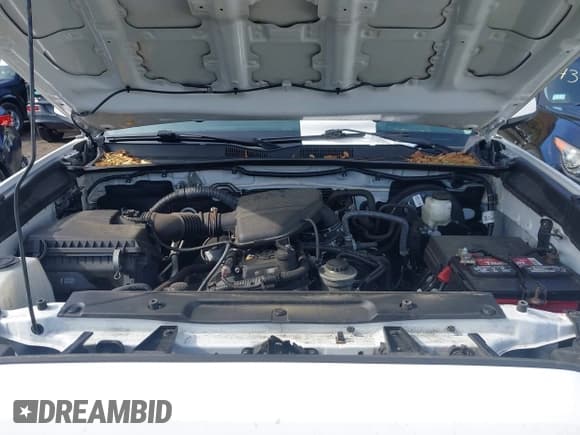 ✅ 2021 Toyota Tacoma SR • VIN: 3TYRX5GN6MT025011 • Lot: 43416172. Wystawiony na IAAI z przebiegiem 94 368 mil. Bezpłatny archiwum sprzedaży aukcyjnych z USA i szczegółowy raport historii pojazdu na DreamBid. Zdjęcie 10.