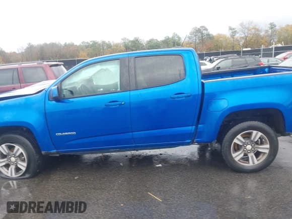 ✅ 2018 Chevrolet Colorado 2WD Z71 • VIN: 1GCGSDEN9J1121741 • Лот: 41060025. Опубликован ранее на IAAI с пробегом 162 391 миль. Бесплатный доступ к архиву аукционных продаж из США и подробный отчёт об истории автомобиля на DreamBid. Изображение 13.