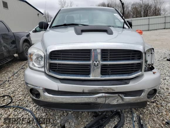 2007 Dodge 1500 SLT with VIN 1D7HU16267J558287, listed as a Copart auction lot 50923355 with 164,838 mi miles and Clean title. Bid and sale history available at DreamBid. Image 5.