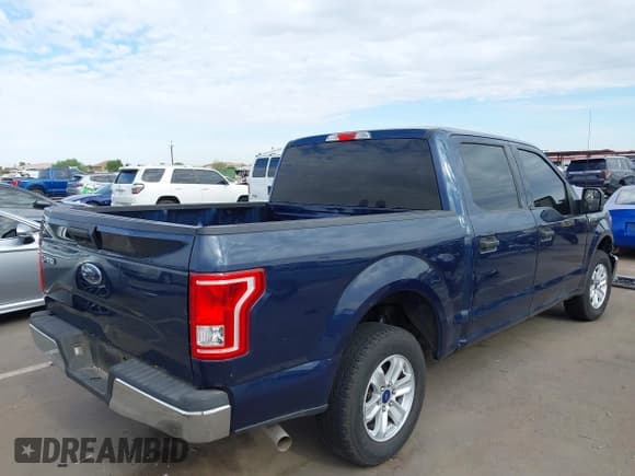 ✅ 2017 Ford F-150 XL • VIN: 1FTEW1CF7HKC20116 • Lot: 43024681. Listed on IAAI with 126,220 mi. Free auction sales archive from the USA and detailed vehicle history report at DreamBid. Image 4.