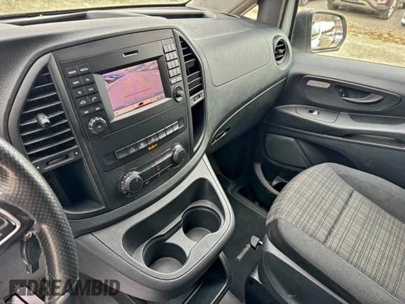 ✅ 2016 Mercedes-Benz Metris Cargo • VIN: WD3PG2EA6G3085758 • Lot: 97262995. Listed on Copart with 178,371 mi. Free auction sales archive from the USA and detailed vehicle history report at DreamBid. Image 9.