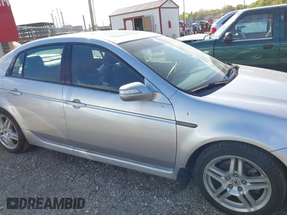 ✅ 2007 Acura TL • VIN: 19UUA662X7A014388 • Lot: 43391988. Listed on IAAI with 94,844 mi. Free auction sales archive from the USA and detailed vehicle history report at DreamBid. Image 13.