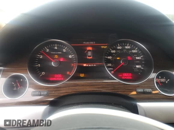 ✅ 2009 Audi A8 4.2L • VIN: WAUMV94E59N005253 • Lot: 70248424. Listed on Copart with 154,305 mi. Free auction sales archive from the USA and detailed vehicle history report at DreamBid. Image 9.