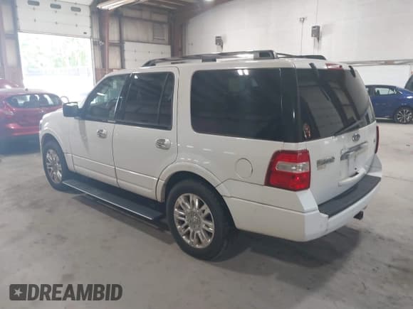 ✅ 2011 Ford Expedition Limited • VIN: 1FMJU2A54BEF43951 • Lot: 42557407. Listed on IAAI with 160,705 mi. Free auction sales archive from the USA and detailed vehicle history report at DreamBid. Image 3.