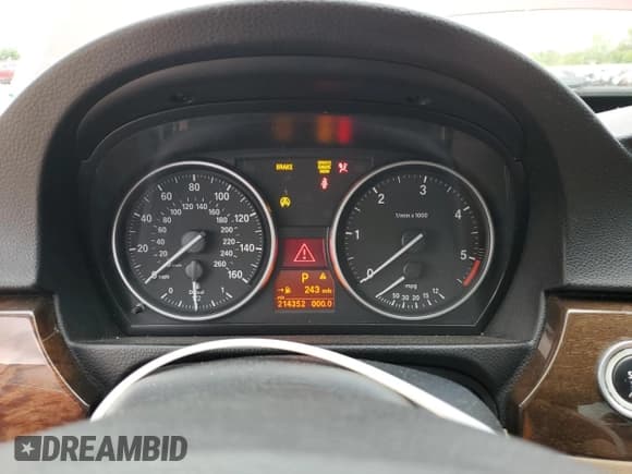 ✅ 2011 BMW 3 Series 335d • VIN: WBAPN7C55BA782192 • Лот: 58604195. Опубликован ранее на Copart с пробегом 214 352 миль. Бесплатный доступ к архиву аукционных продаж из США и подробный отчёт об истории автомобиля на DreamBid. Изображение 9.