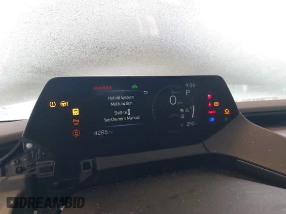 ✅ 2025 Toyota Prius LE • VIN: JTDADABU7S3030810 • Lot: 43749360. Wystawiony na IAAI z przebiegiem 4 285 mil. Bezpłatny archiwum sprzedaży aukcyjnych z USA i szczegółowy raport historii pojazdu na DreamBid. Zdjęcie 7.