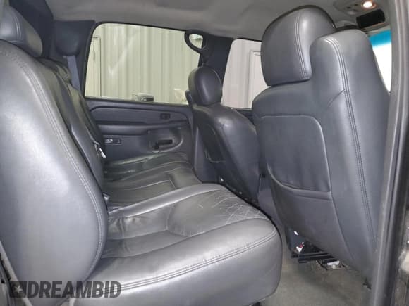 ✅ 2007 Chevrolet Silverado 2500HD LT3 • VIN: 1GCHK23D47F191159 • Лот: 64376955. Опубликован ранее на Copart с пробегом 447 049 миль. Бесплатный доступ к архиву аукционных продаж из США и подробный отчёт об истории автомобиля на DreamBid. Изображение 10.