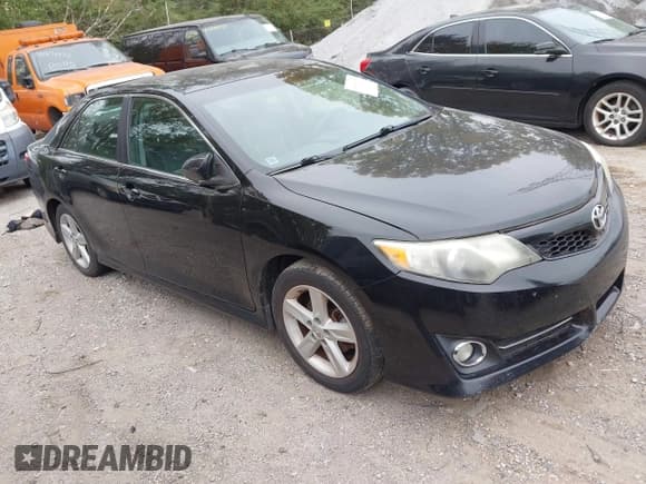 ✅ 2012 Toyota Camry XLE • VIN: 4T1BF1FK7CU156289 • Lot: 43521995. Listed on IAAI with 216,657 mi. Free auction sales archive from the USA and detailed vehicle history report at DreamBid. Image 1.