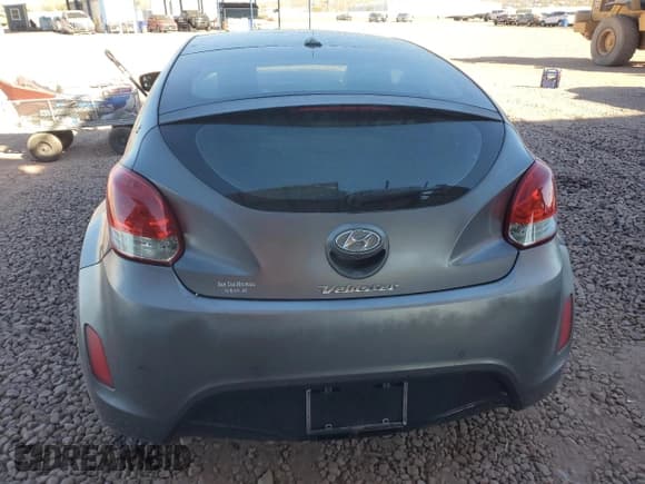✅ 2015 Hyundai Veloster • VIN: KMHTC6AD0FU228716 • Lot: 78545614. Wystawiony na Copart z przebiegiem 166 988 mil. Bezpłatny archiwum sprzedaży aukcyjnych z USA i szczegółowy raport historii pojazdu na DreamBid. Zdjęcie 6.