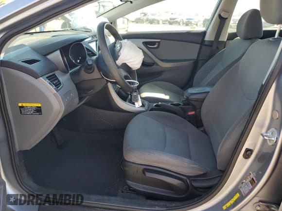 ✅ 2015 Hyundai Elantra SE • VIN: 5NPDH4AE1FH605233 • Lot: 85424165. Listed on Copart with 76,624 mi. Free auction sales archive from the USA and detailed vehicle history report at DreamBid. Image 7.