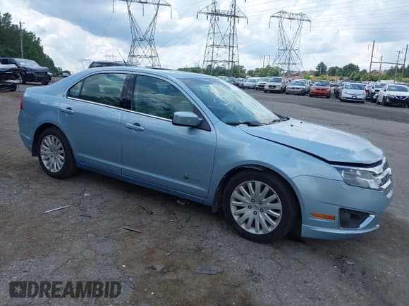 ✅ 2010 Ford Fusion Hybrid • VIN: 3FADP0L34AR294982 • Лот: 42754341. Опубликован ранее на IAAI с пробегом 119 602 миль. Бесплатный доступ к архиву аукционных продаж из США и подробный отчёт об истории автомобиля на DreamBid. Изображение 1.