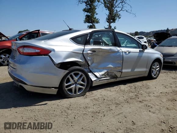 ✅ 2016 Ford Fusion SE • VIN: 3FA6P0HD5GR225768 • Lot: 62535335. Listed on Copart with 173,196 mi. Free auction sales archive from the USA and detailed vehicle history report at DreamBid. Image 3.