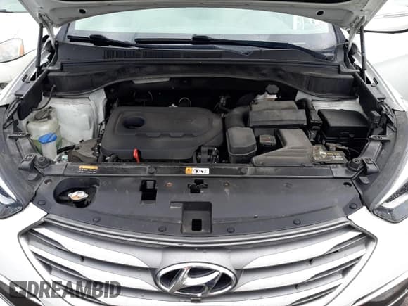✅ 2017 Hyundai Santa Fe 2.4L • VIN: 5NMZUDLB3HH037412 • Лот: 42044163. Опубликован ранее на Copart с пробегом 86 318 миль. Бесплатный доступ к архиву аукционных продаж из США и подробный отчёт об истории автомобиля на DreamBid. Изображение 12.