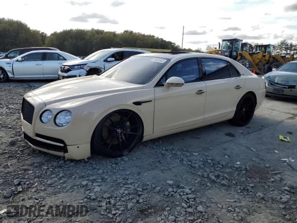 ✅ 2014 Bentley Flying Spur • VIN: SCBEC9ZA5EC089716 • Lot: 70884943. Wystawiony na Copart z przebiegiem Nie podano. Bezpłatny archiwum sprzedaży aukcyjnych z USA i szczegółowy raport historii pojazdu na DreamBid. Zdjęcie 1.
