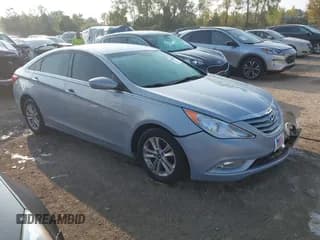 ✅ 2013 Hyundai Sonata GLS • VIN: 5NPEB4AC0DH774189 • Лот: 43258779. Опубликован ранее на IAAI с пробегом 112 692 миль. Бесплатный доступ к архиву аукционных продаж из США и подробный отчёт об истории автомобиля на DreamBid. Изображение 1.